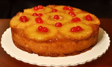 File:Pineapple-upside-down-cake.jpg - Wikipedia