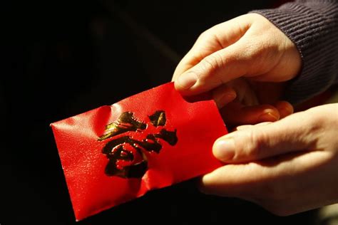 What’s the significance of Lunar New Year red envelopes? | The Seattle ...