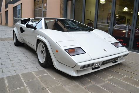 Lamborghini Countach 5000S in White on a Two Tone Interior | Auto