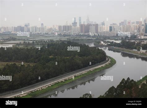 Border between Hong Kong and Mainland China Stock Photo - Alamy