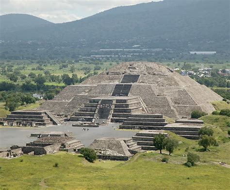 Pyramid of the Moon|Teotihuacan, Mexico | SkyscraperCity Forum