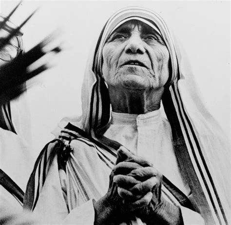 Mother Teresa canonization by Pope Francis to raise famed nun to ...