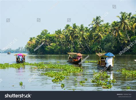 Alleppey Backwaters Kerala Stock Photo 1009967362 | Shutterstock