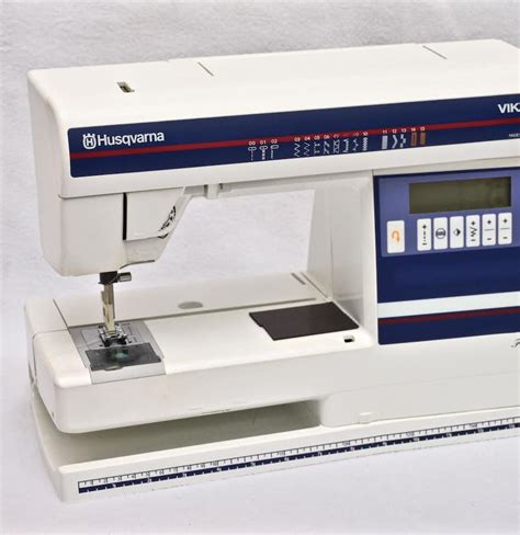 Husqvarna Viking Sewing Machine : EBTH