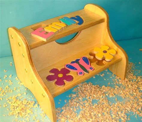 Personalized Two Step Stool with Flowers includes