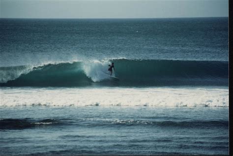 Surfing Bingin 1994