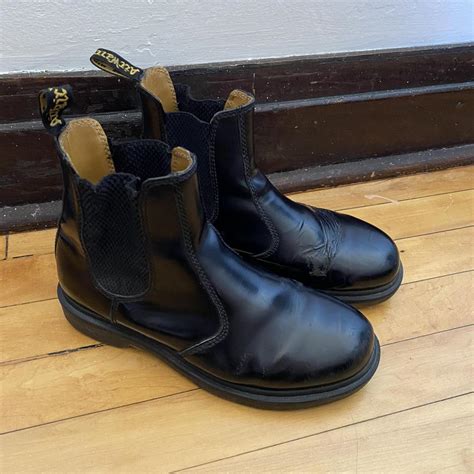 DOC MARTENS CHELSEA BOOTS Size: US Women’s 7 EU 38... - Depop