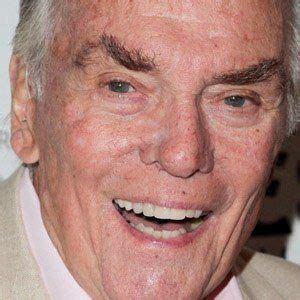 Peter Marshall - Trivia, Family, Bio | Famous Birthdays