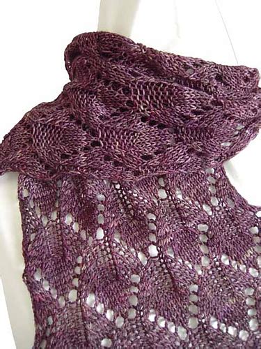 Ravelry: Aventine pattern by Laura Patterson