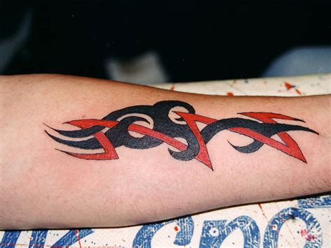 22 Interesting Tribal Forearm Tattoos