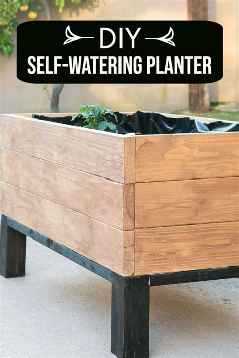 DIY Self Watering Planter - How To Build W/PLANS - Anika's DIY Life