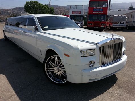 2004 Rolls Royce Phantom Limousine @ Limousines for sale