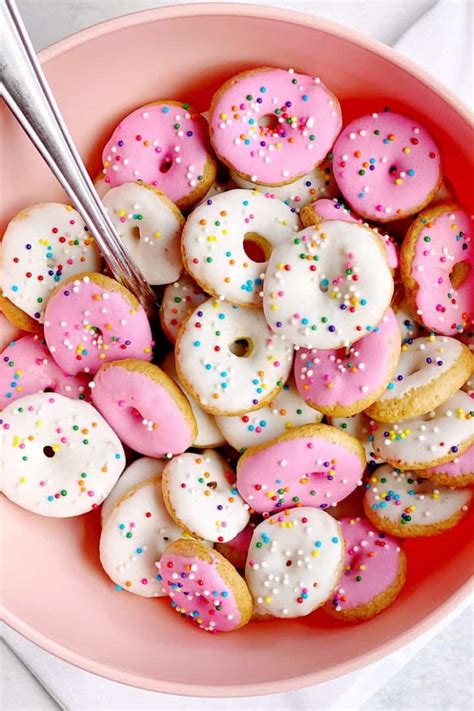 Donut Cereal - Charisse Yu