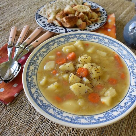 Simple Potato Leek Soup - Key Lime Coconut