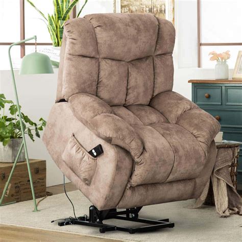 Top 10 Reclining Chairs for Elderly - 2020 Reviews & Guide • Recliners ...