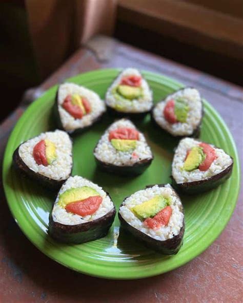 14 Must-Try Onigiri Fillings Ideas & How to Make it