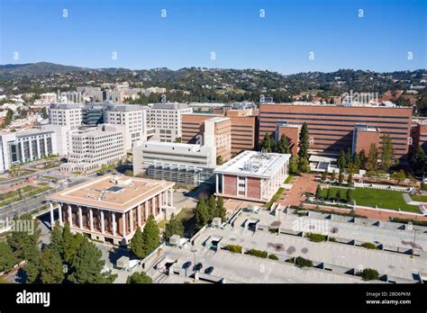 Aerial view of UCLA Medical Center at the Westwood campus, Los Angeles ...