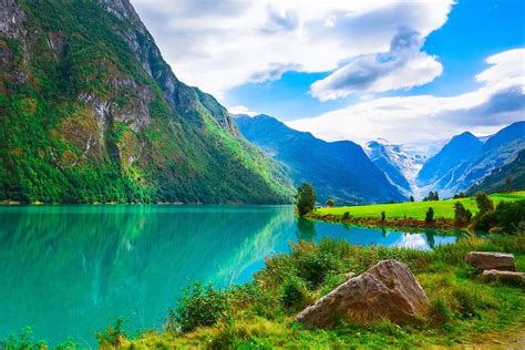 Norway's Fjords in June: Travel Tips, Weather, and More | kimkim