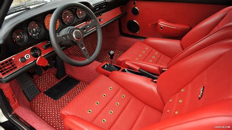 Singer Porsche 911 | Interior