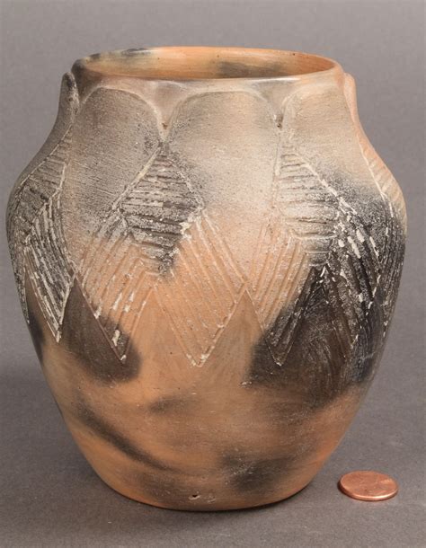 Lot 353: Cherokee Indian Pottery Jar, Maude Welch