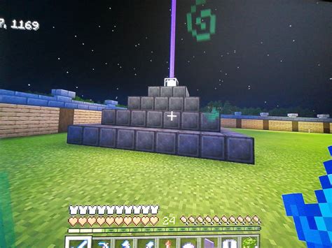 Finally got a netherite beacon 😁😅 : Minecraft