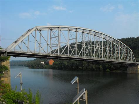 Brownsville Bridge (Old Brownsville Bridge) - HistoricBridges.org