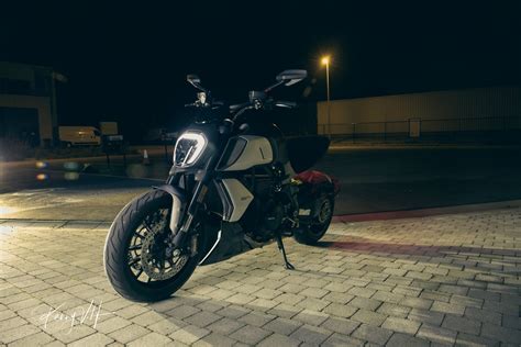 Review: Ducati Diavel 1260 – Team Throttle