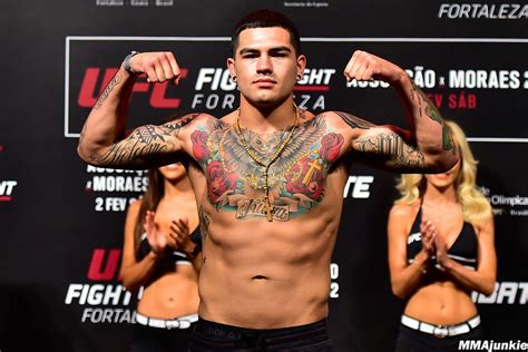 anthony-hernandez-ufc-fortaleza-weigh-ins | MMA Junkie