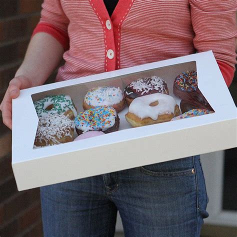 Donut Box for 1 Dozen Donuts laying Flat 16 x 12 x 2.25 in.