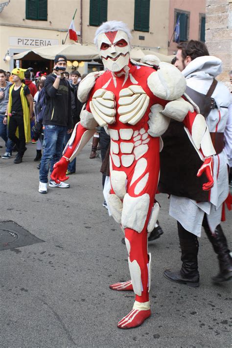 Armored Titan Cosplay by Maspez