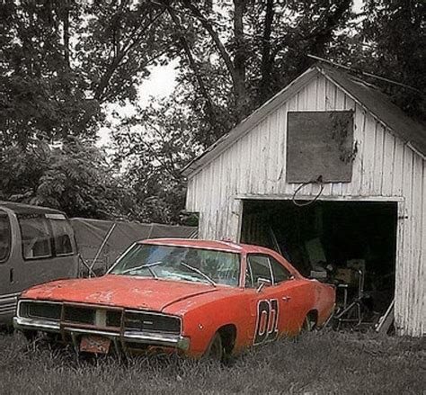 Graveyard Carz Dukes Of Hazzard General Lee Graveyard What Happened ...