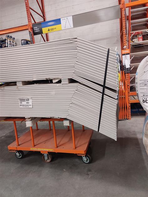 Another beautiful day in home depot : r/HomeDepot