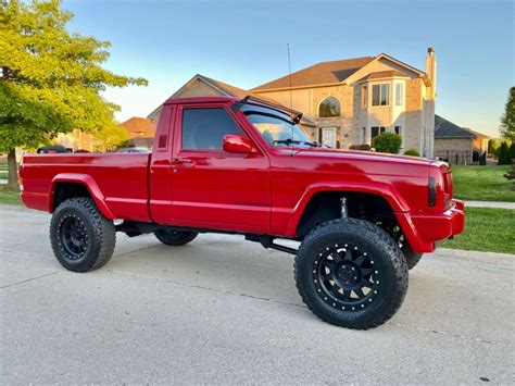 BEAUTIFUL 1989 JEEP COMANCHE 4.0L H.O 4X4 LIFTED CUSTOM RUST FREE - NO ...