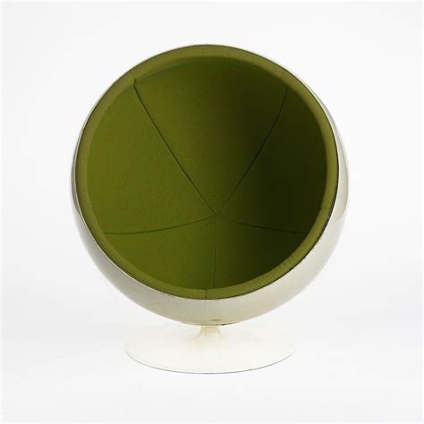 Eero Aarnio Ball chair