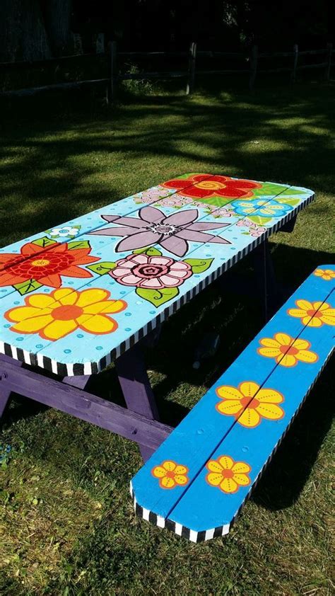 30+ Picnic Table Paint Ideas - DECOOMO