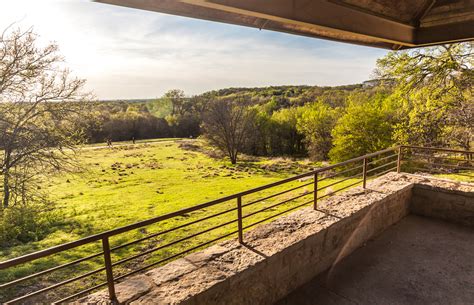 8 of the Best Austin Hiking Trails, TX, SA - Flavorverse