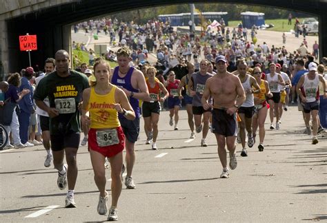 File:USMC Marathon.jpg - Wikimedia Commons