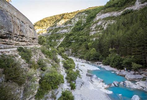 Hiking the Gorges du Verdon | self-guided walking holiday