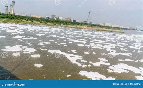 Yamuna River Pollution, Delhi Stock Photo - Image of train, railway ...