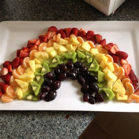 Rainbow fruit platter, so easy and effective & the kids loved it ...