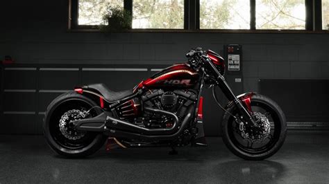 Harley-Davidson custom FXDR 114 by Killer Custom