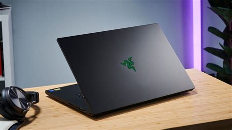 Razer Blade 17 (2022) | TechRadar