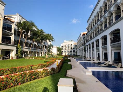 Hilton Playa del Carmen, Mexico Review (Junior Suite) [2021] - UponArriving