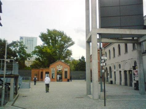 Warsaw Uprising Museum - Warsaw