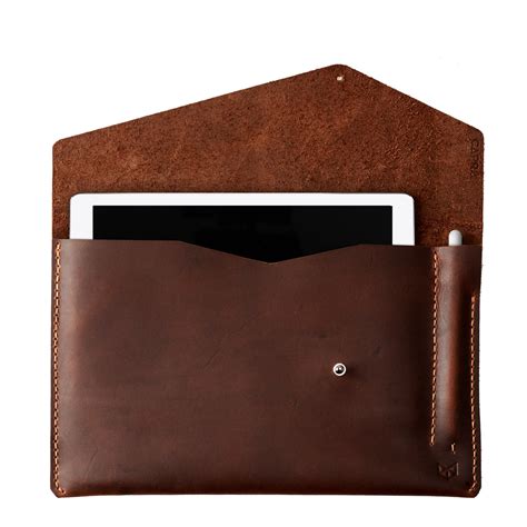 Handmade Apple iPad Sleeve Case by Capra Leather