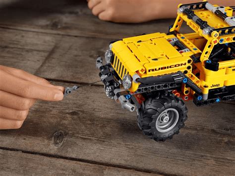 LEGO adds another SUV to its growing lineup with the Technic Jeep Wrangler