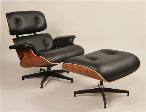 Lot Detail - Herman Miller Eames Lounge Chair and Ottoman