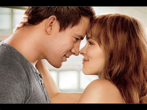 10 Hollywood Romantic Movies You Need To Watch! - Filmibeat