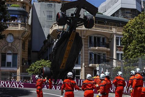 The Monaco crane lifts that show how Red Bull and Mercedes's F1 floors ...