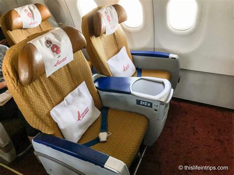 Air India Business Class Review - Airbus A321 Delhi to Colombo